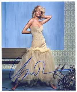 Uma Thurman autograph