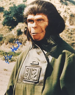 Kim Hunter autograph