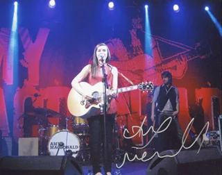 Amy MacDonald autograph