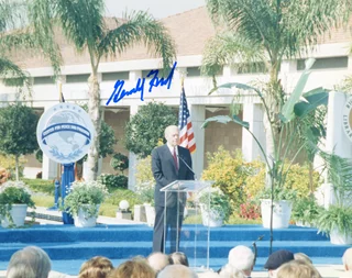 Gerald Ford autograph