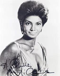 Nichelle Nichols autograph
