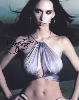 Jennifer Love Hewitt autograph