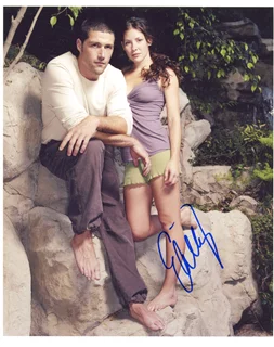 Evangeline Lilly autograph