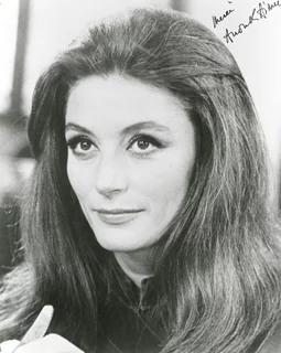 Anouk Aimee autograph