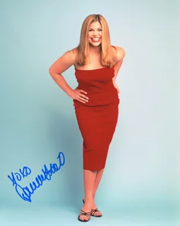 Danielle Fishel autograph