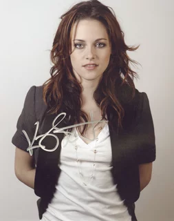 Kristen Stewart autograph