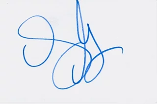 Debi Mazar autograph