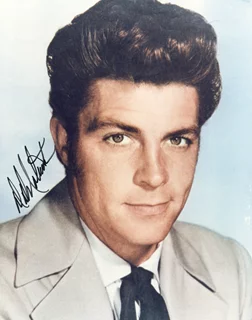 Dale Robertson autograph