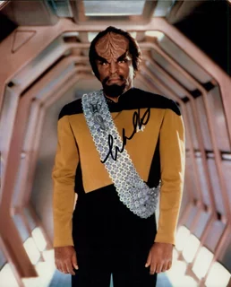Michael Dorn autograph