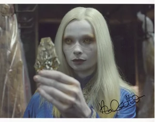 Anna Walton autograph