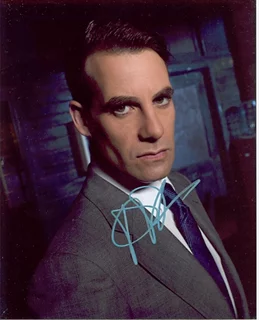 Adrian Pasdar autograph