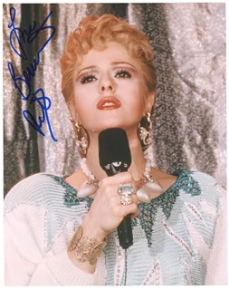 Bernadette Peters autograph