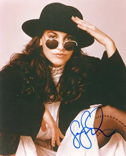 Gina Gershon autograph