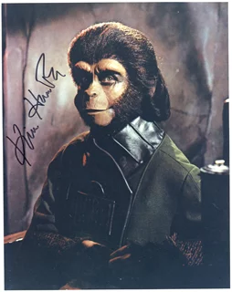 Kim Hunter autograph