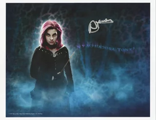 Natalia Tena autograph