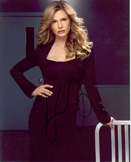 Kyra Sedgwick autograph