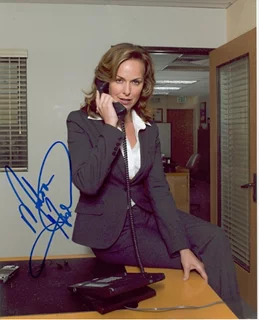 Melora Hardin autograph