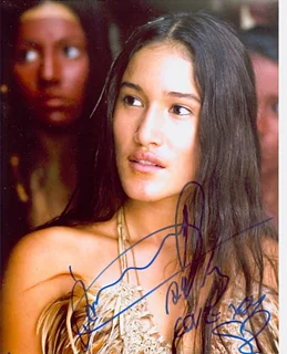 Q'Orianka Kilcher autograph