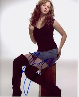 Amber Tamblyn autograph
