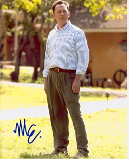 Michael Emerson autograph