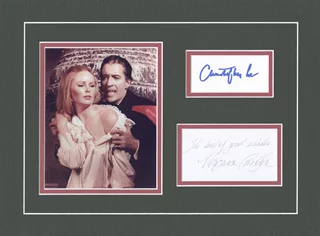 Dracula Has Risen From The Grave autograph