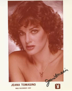 Jeana Tomasino autograph