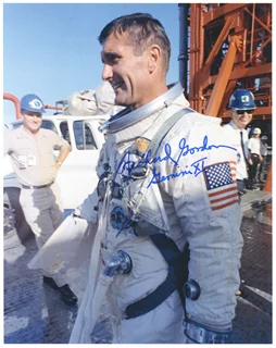 Richard Gordon autograph