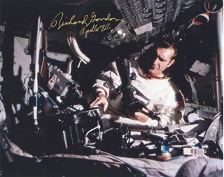 Richard Gordon autograph