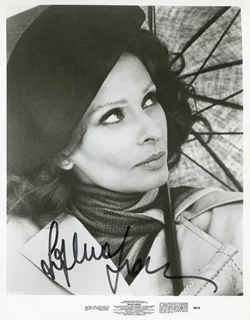 Sophia Loren autograph