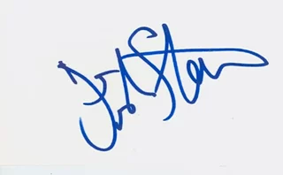 Fisher Stevens autograph