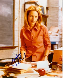 Jessalyn Gilsig autograph