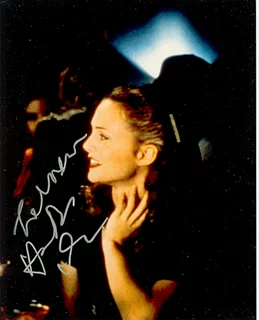 Heather Graham autograph
