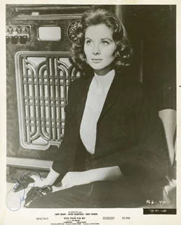 Suzy Parker autograph