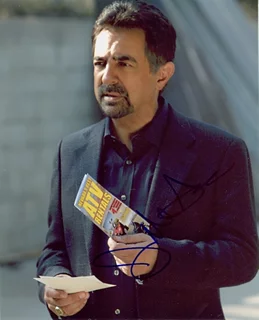 Joe Mantegna autograph
