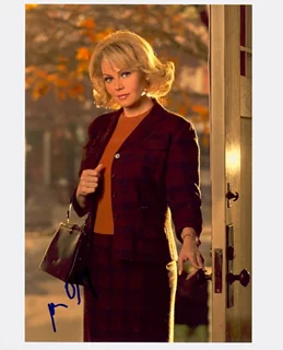 Gail O'Grady autograph