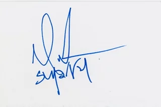 Mark McGrath autograph