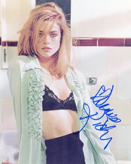 Denise Richards autograph
