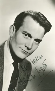 Denholm Elliott autograph