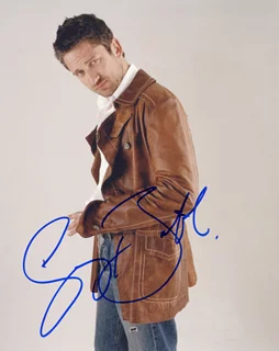 Gerard Butler autograph