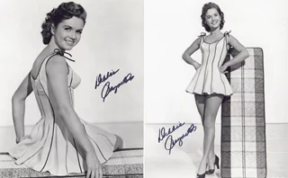 Debbie Reynolds autograph