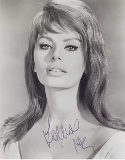 Sophia Loren autograph