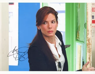 Sandra Bullock autograph