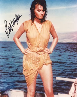 Sophia Loren autograph