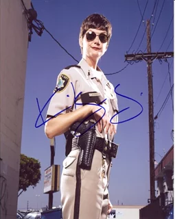 Kerri Kenney autograph