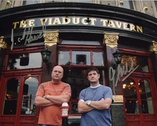 Ghost Hunters autograph