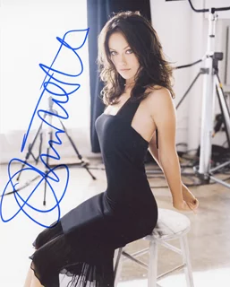 Olivia Wilde autograph
