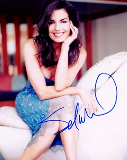 Sela Ward autograph