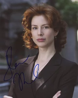 Diane Neal autograph