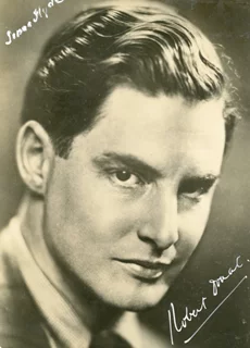 Robert Donat autograph