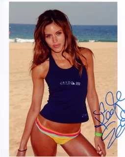 Kayla Ewell autograph